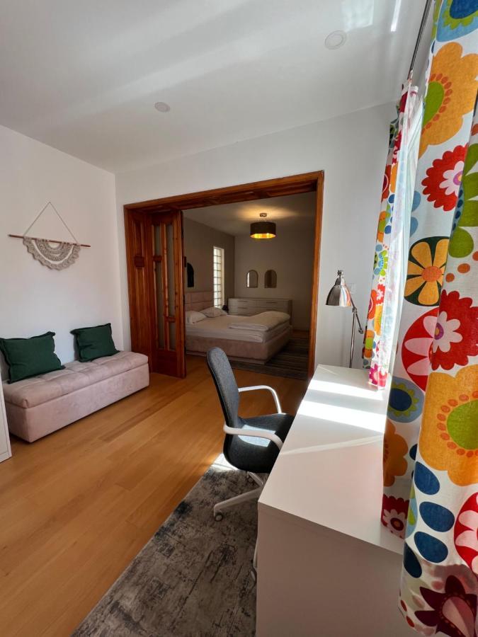 Trip'N'Hostel Chill Zone Tirana Zewnętrze zdjęcie