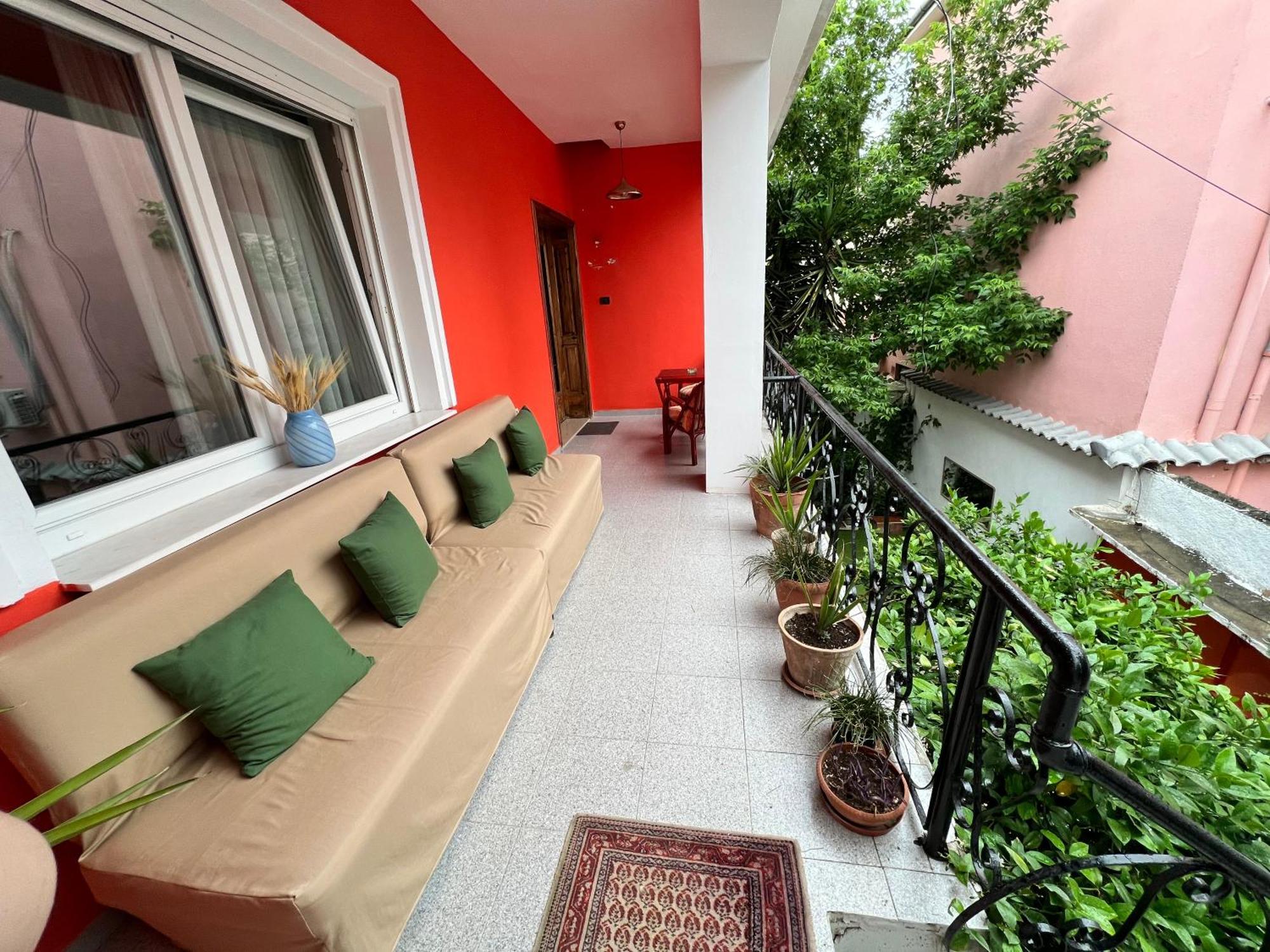 Trip'N'Hostel Chill Zone Tirana Zewnętrze zdjęcie